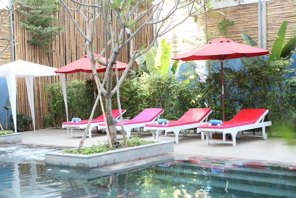 The Frangipani Living Arts Hotel And Spa Phnom Pen Exterior foto